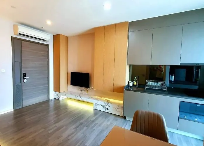 The Room, Luxury 21fl 1 Bedroom ,near Bts Apartment Bangkok