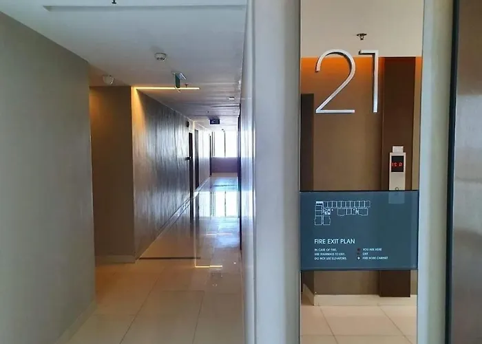 The Room, Luxury 21fl 1 Bedroom ,near Bts Apartment