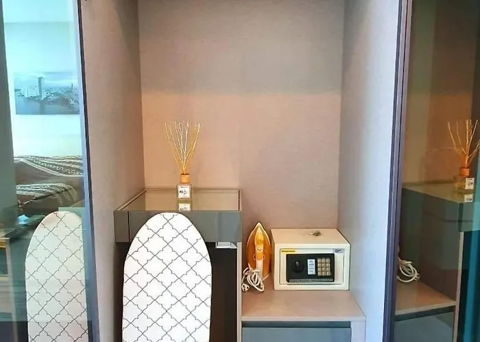 Apartment The Room, Luxury 21fl 1 Bedroom ,near Bts *